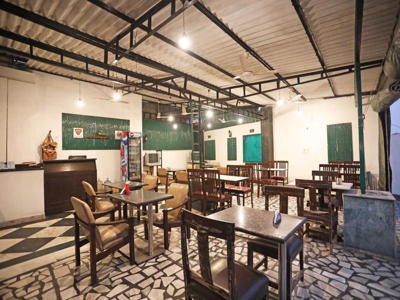 Capital O 10750 Hotel Vivek New Delhi Eksteriør billede