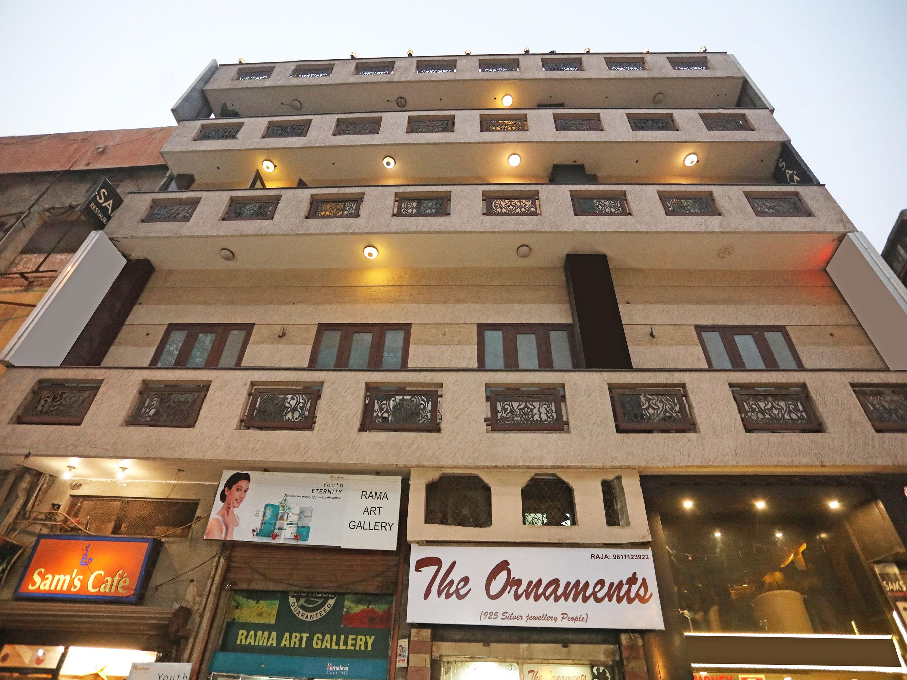Capital O 10750 Hotel Vivek New Delhi Eksteriør billede