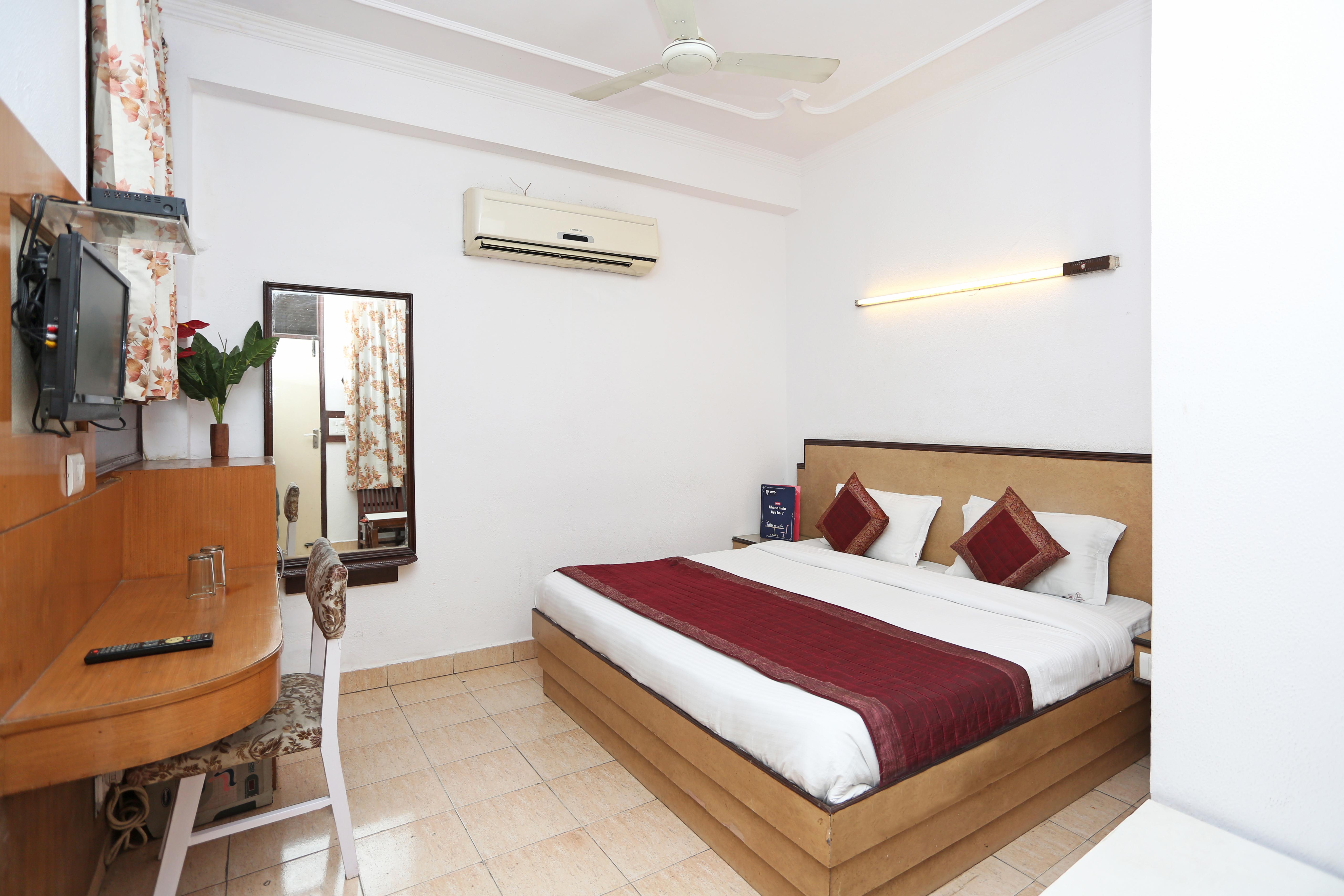 Capital O 10750 Hotel Vivek New Delhi Eksteriør billede